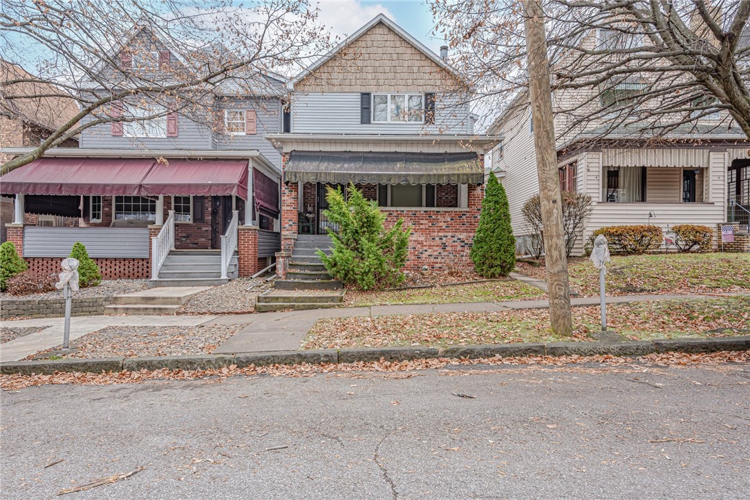 111 Farragut Ave, Vandergrift, PA 15690 MLS 1635617 Coldwell Banker