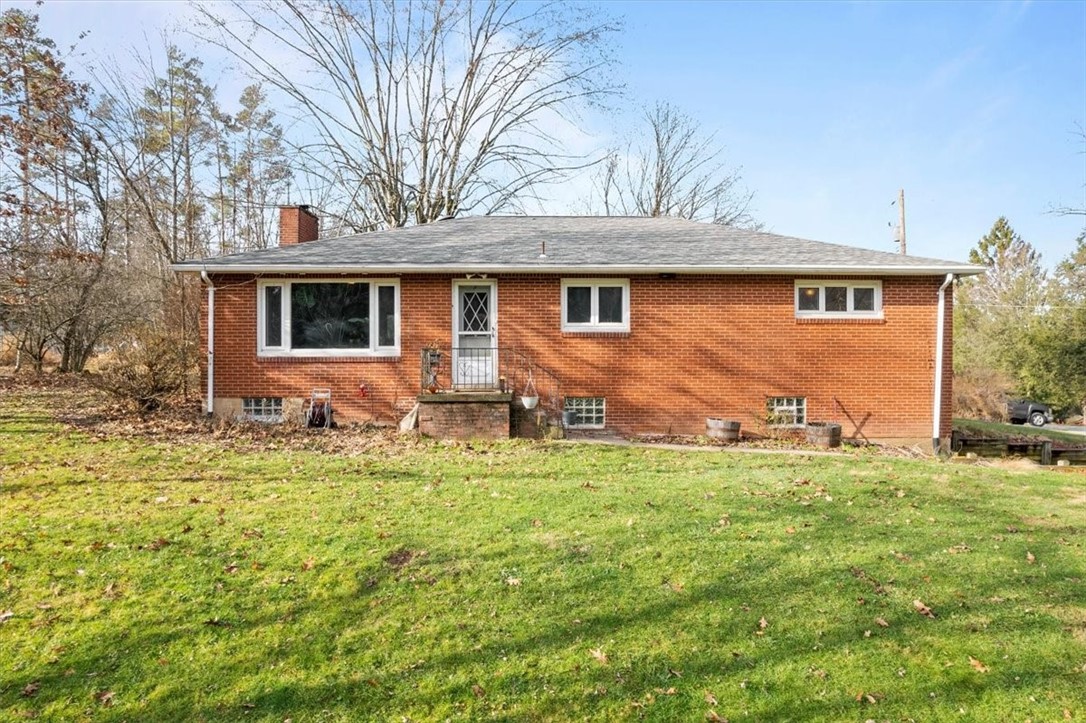 110 Meta Dr, Bell Acres, PA 15143 MLS 1639982 Coldwell Banker