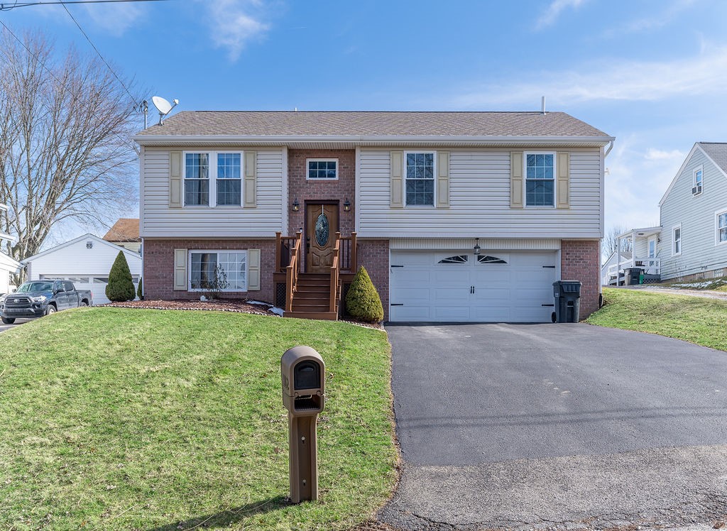 1112 Highland Ave, Patterson Township, PA 15010 MLS 1642172