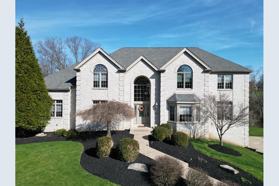 121 Bittersweet Cir, Peters Township, PA 15367 MLS 1644486 Coldwell