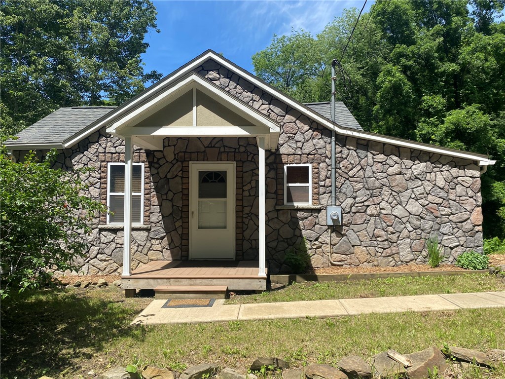 1183 Gravel Bar Rd, Parks Township, PA 15690 MLS 1651140 Coldwell