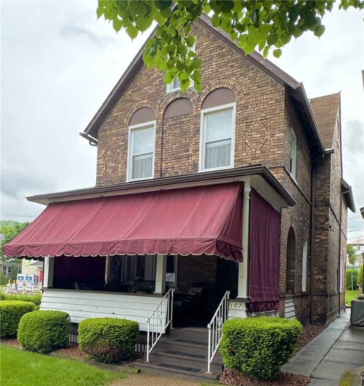 107 Farragut Ave, Vandergrift, PA 15690 MLS 1654239 Coldwell Banker