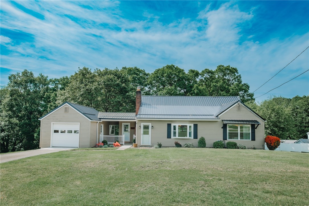 1055 Maple Dr, East Franklin Township, PA 16201 MLS 1654845