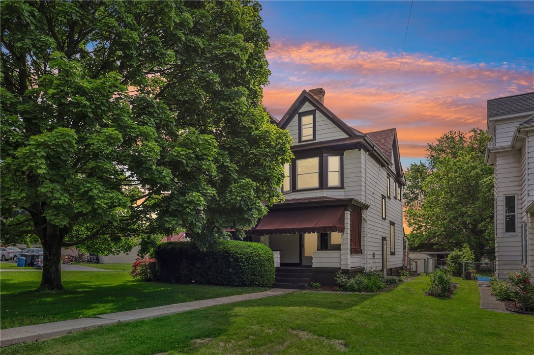 35 Sunnyside Ave, Collier Township, PA 15106 MLS 1655581 Coldwell