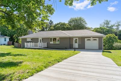 137 Skyline Dr, Chippewa Township, PA 15010 - Photo 1