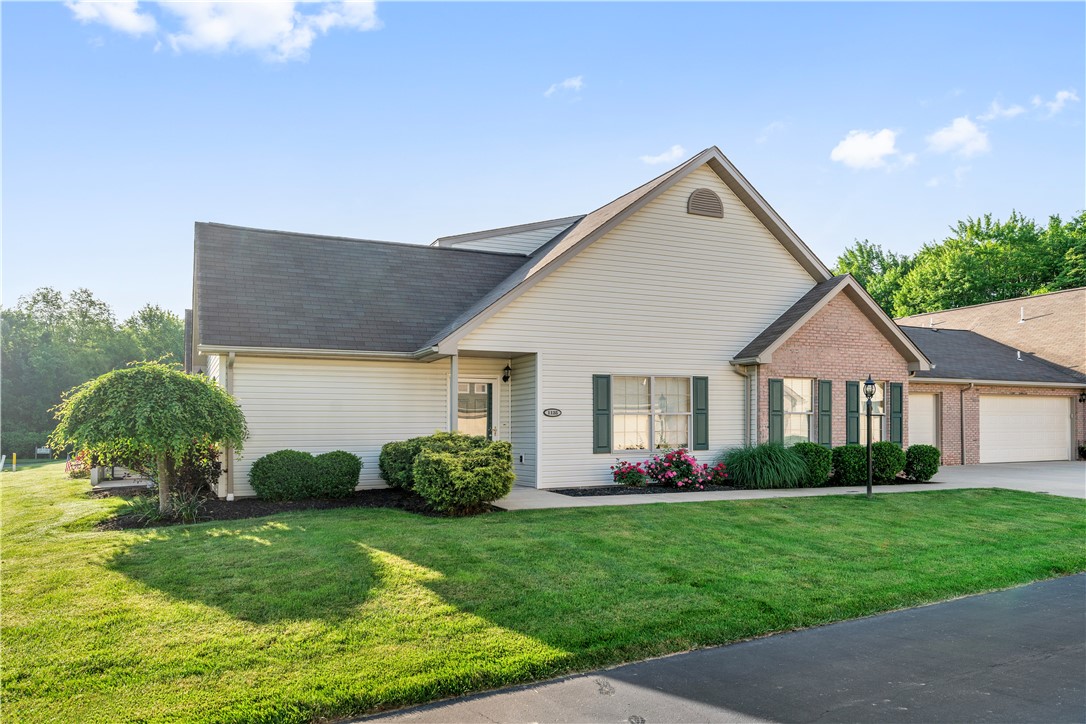 1135 Timberwood Dr, Chippewa Township, PA 15010 MLS 1656605