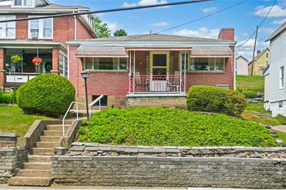 37 Watkins Ave, Donora, PA 15033 - Photo 1