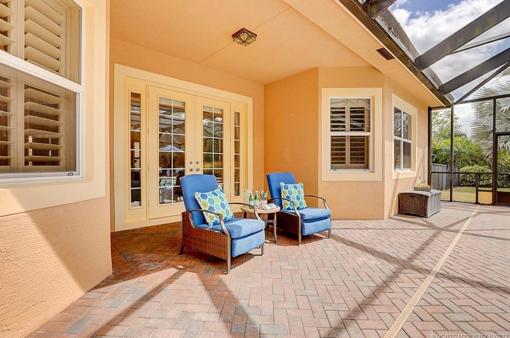 7426 Laque Cir, Stuart FL  34997-2831 exterior