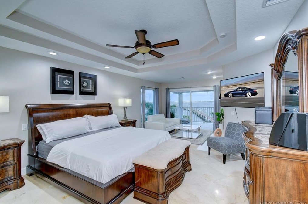 110 Sewalls Point Rd, Stuart FL  34996-6502 exterior