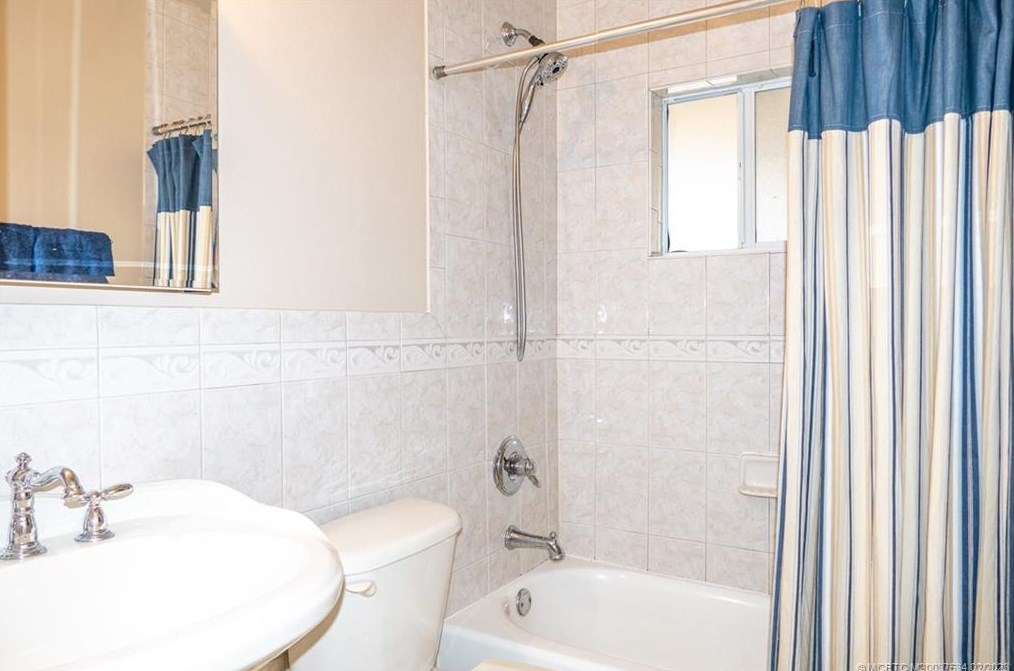 2301 Jackson St, Stuart FL  34997-5849 exterior