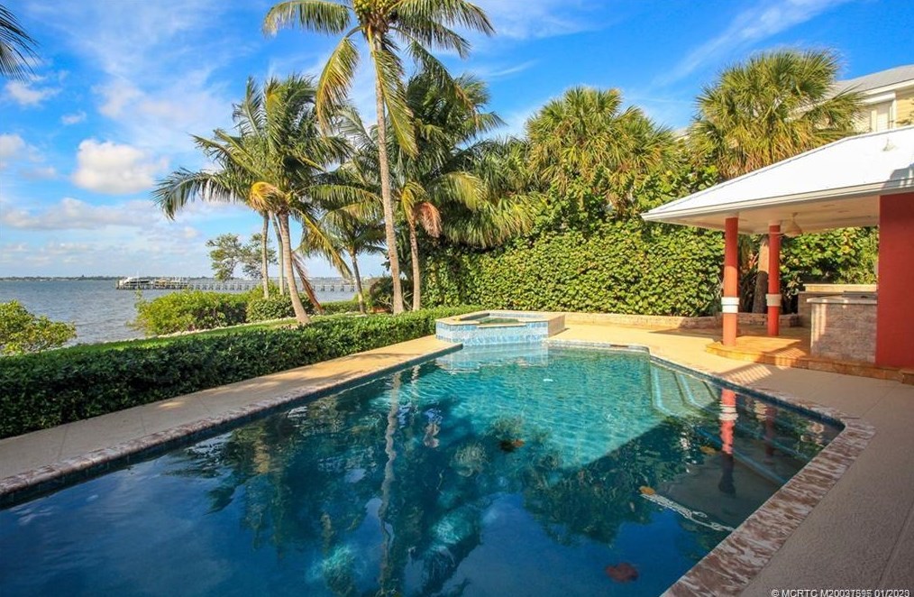 4650 Spinnaker Point Pl, Stuart FL  34996-1425 exterior