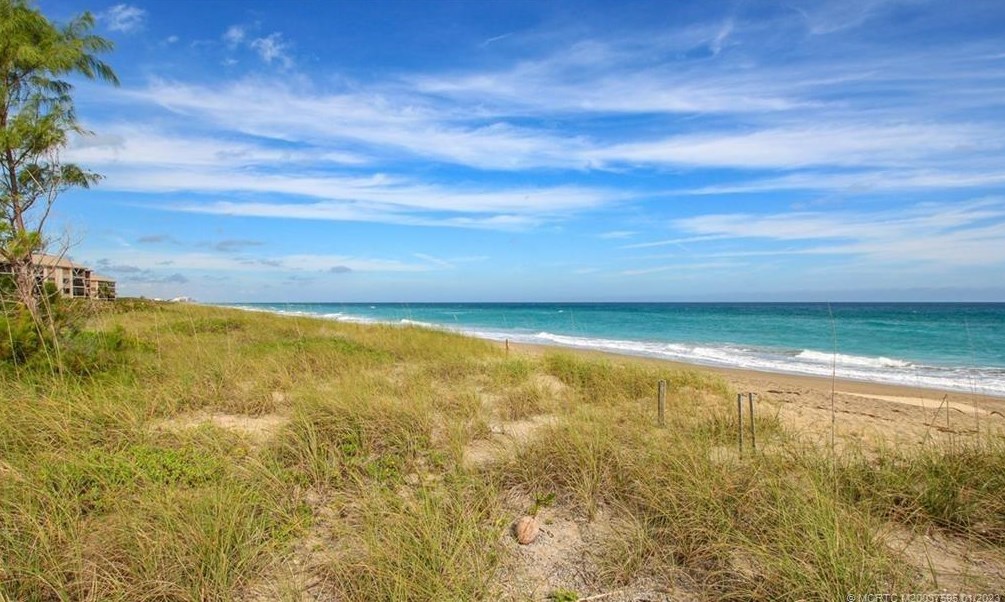 4650 Spinnaker Point Pl, Stuart FL  34996-1425 exterior