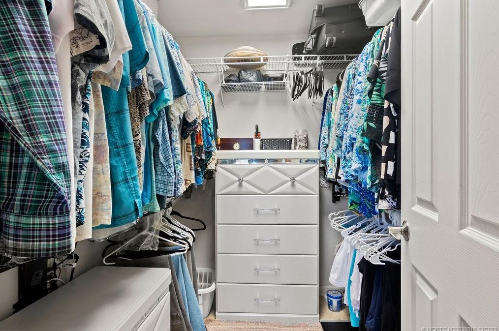 7911 Paradise Dr, Stuart FL  34997-7323 exterior