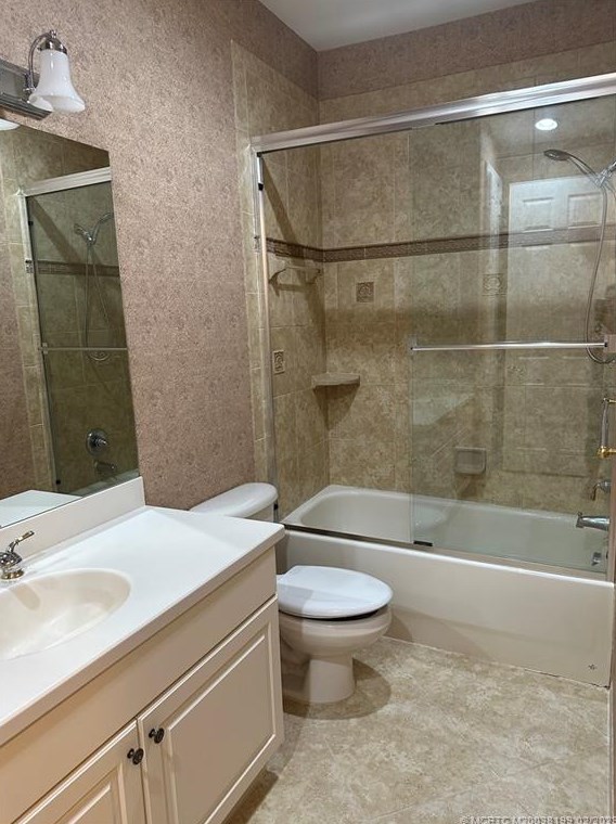 270 Walking Path, Stuart FL  34997-3038 exterior
