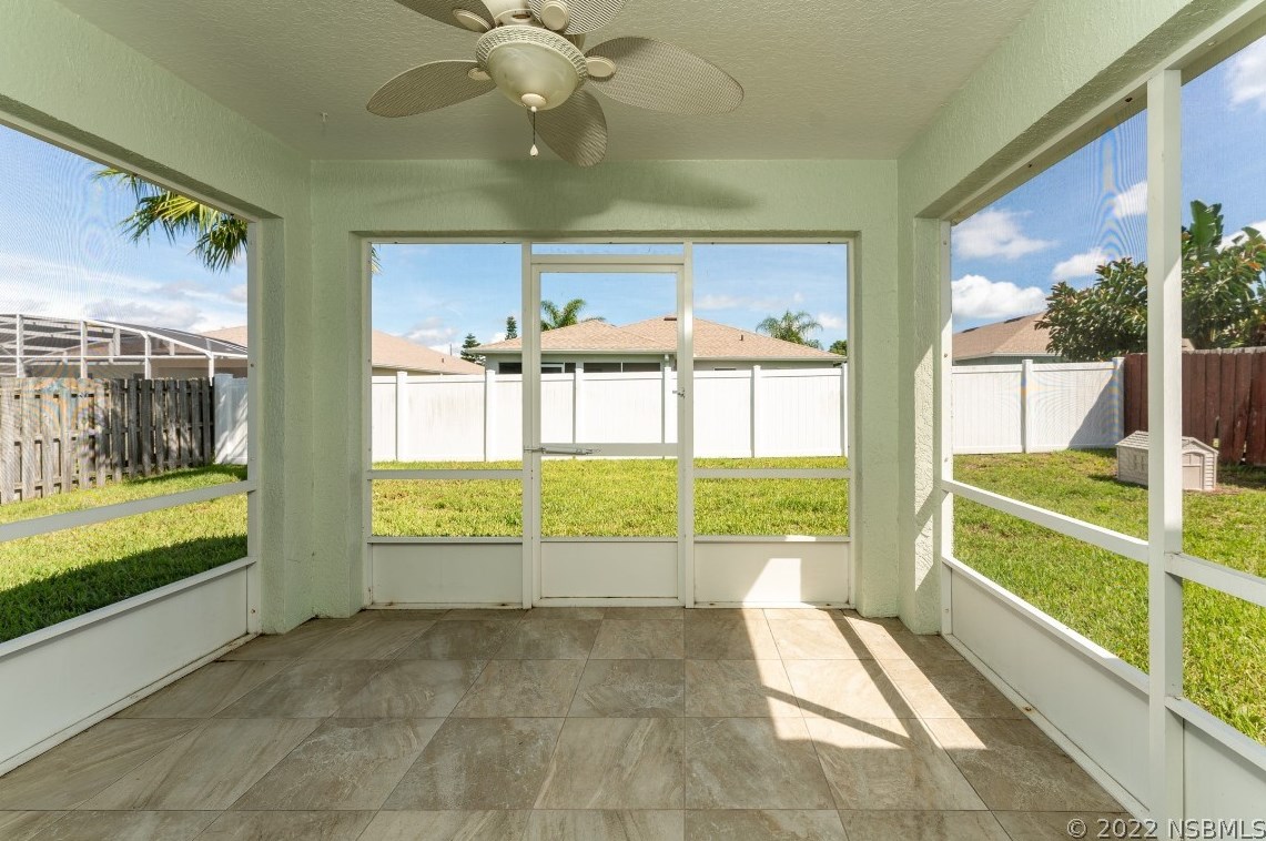 213 Two Oaks Dr, Edgewater FL  32141-3016 exterior