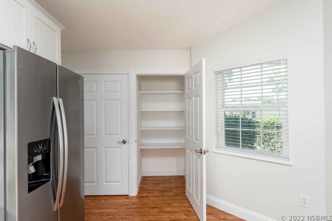 213 Two Oaks Dr, Edgewater FL  32141-3016 exterior