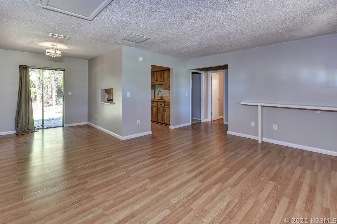 1802 Fern Palm Dr, Edgewater FL 32132-3531 exterior