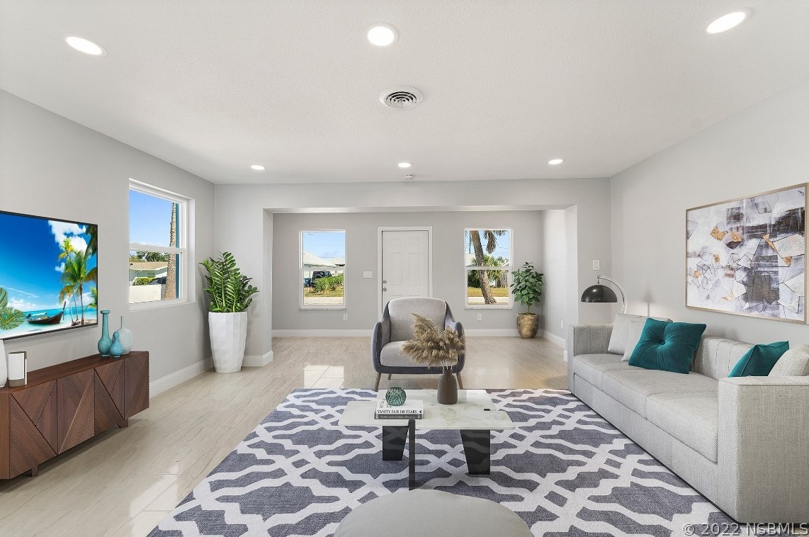 4612 Katy Dr, New Smyrna FL  32169-4306 exterior