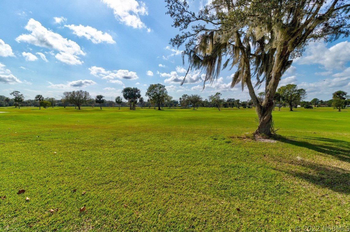 47 Fairway Cir, New Smyrna FL  32168-6342 exterior