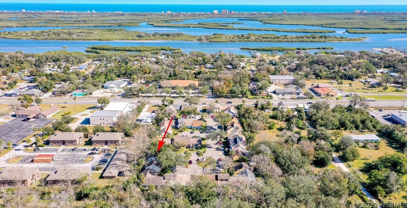 232 Ridgewood Ave, Edgewater FL 32132-1732 exterior