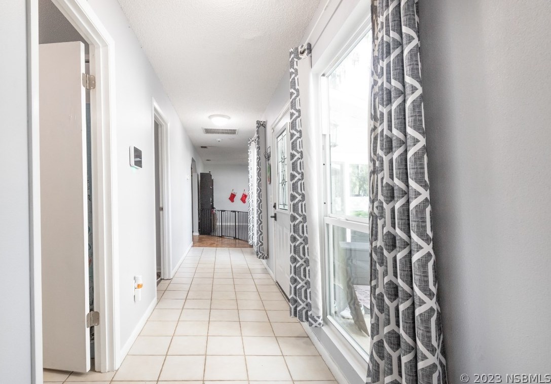 1703 Queen Palm Dr, Edgewater FL  32132-3211 exterior
