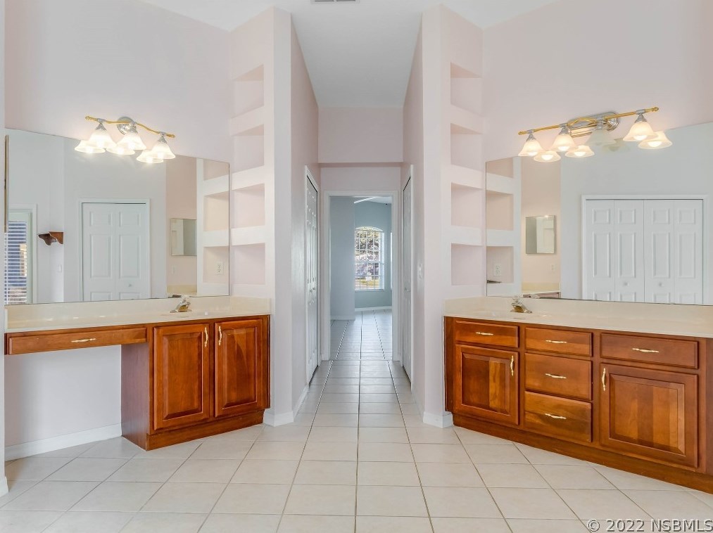 916 Florida Ave, Orange City FL  32763-8308 exterior