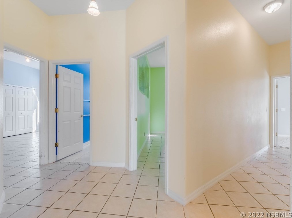 916 Florida Ave, Orange City FL  32763-8308 exterior