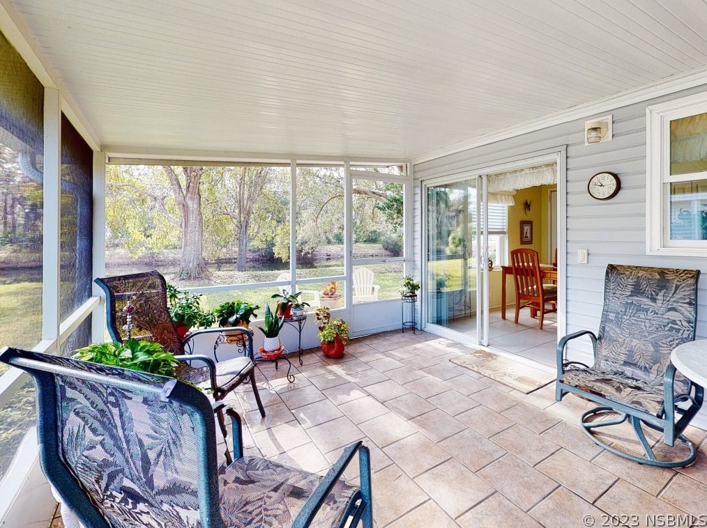 806 Starboard Ave, Edgewater FL  32141-5952 exterior