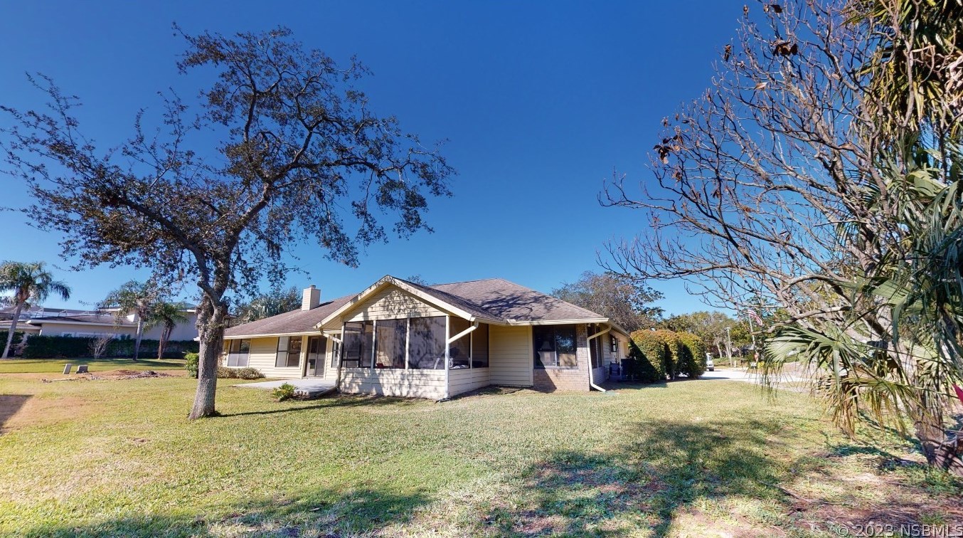 1057 Red Maple Way, New Smyrna FL  32168-7945 exterior