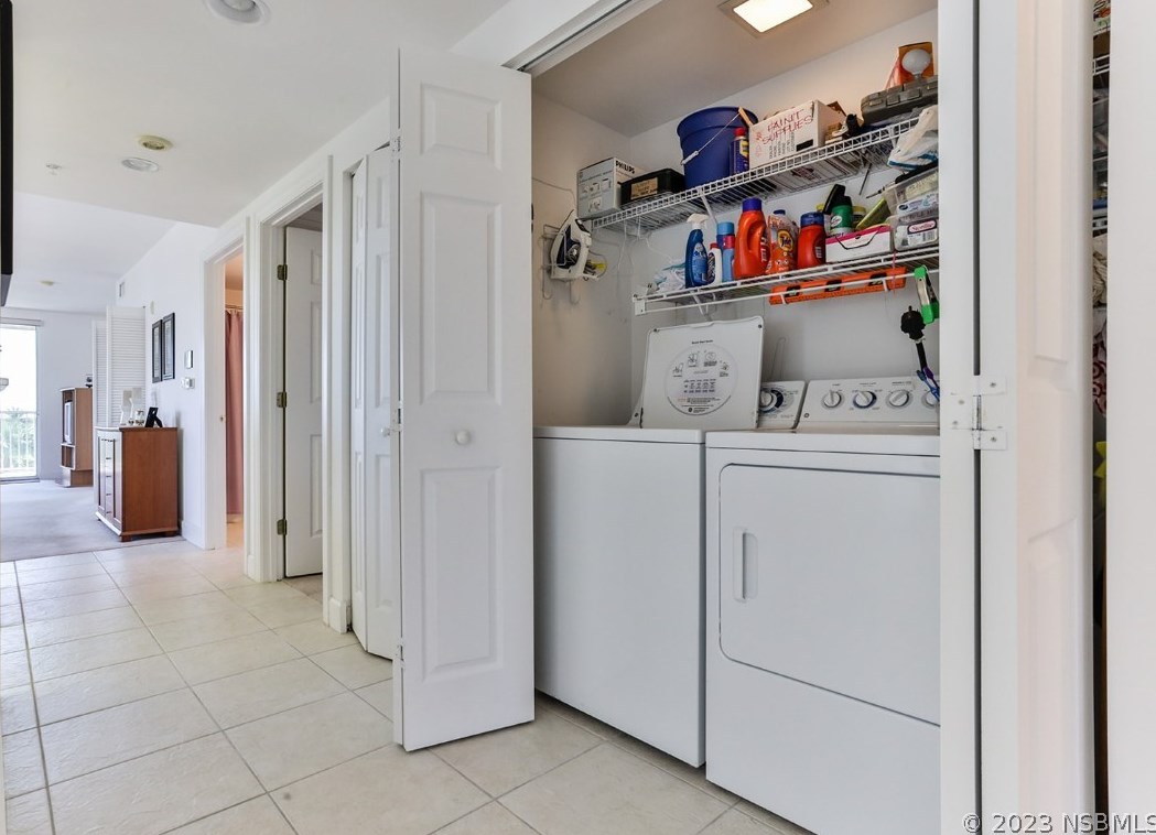 420 Bouchelle Dr, New Smyrna FL  32169-6925 exterior