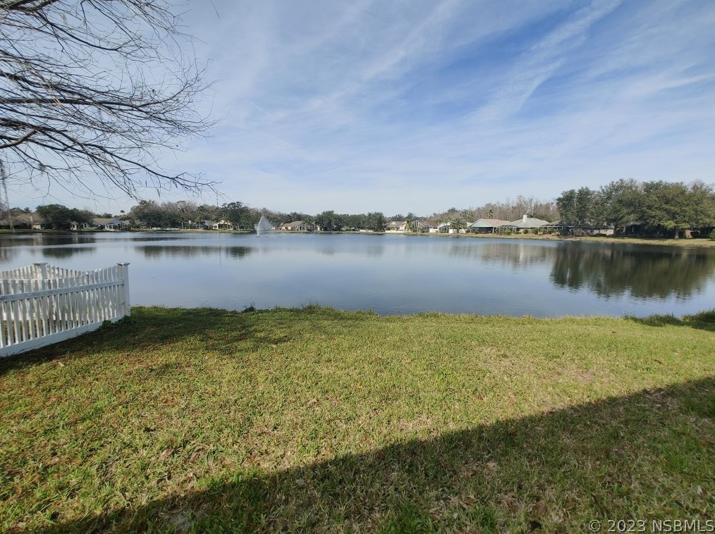 819 Star Reef Ln, Edgewater FL  32132-6948 exterior