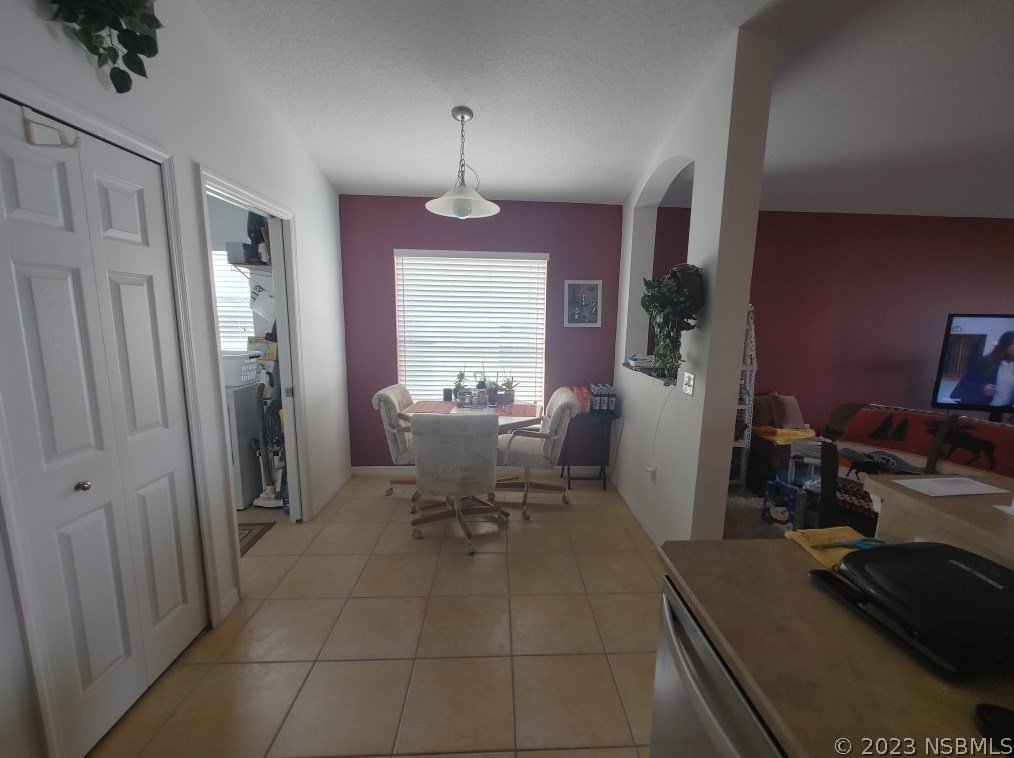 819 Star Reef Ln, Edgewater FL  32132-6948 exterior