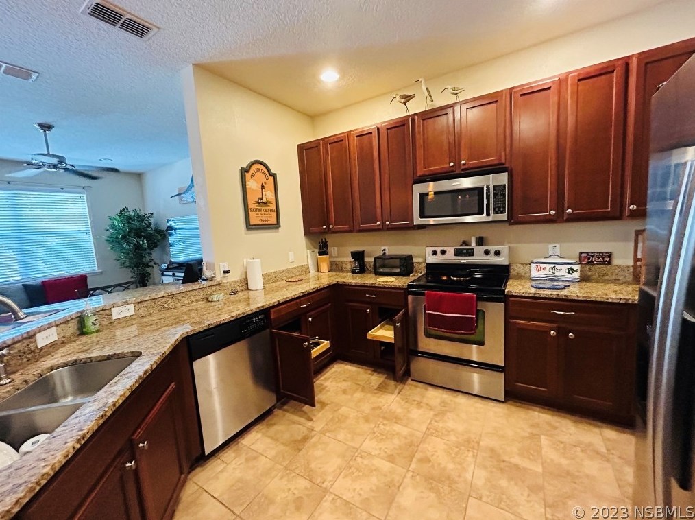 603 Mount Olympus Blvd, New Smyrna FL  32168-2421 exterior