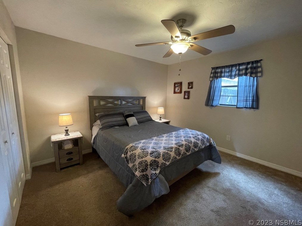 1722 Pine Tree Dr, Edgewater FL  32132-3208 exterior