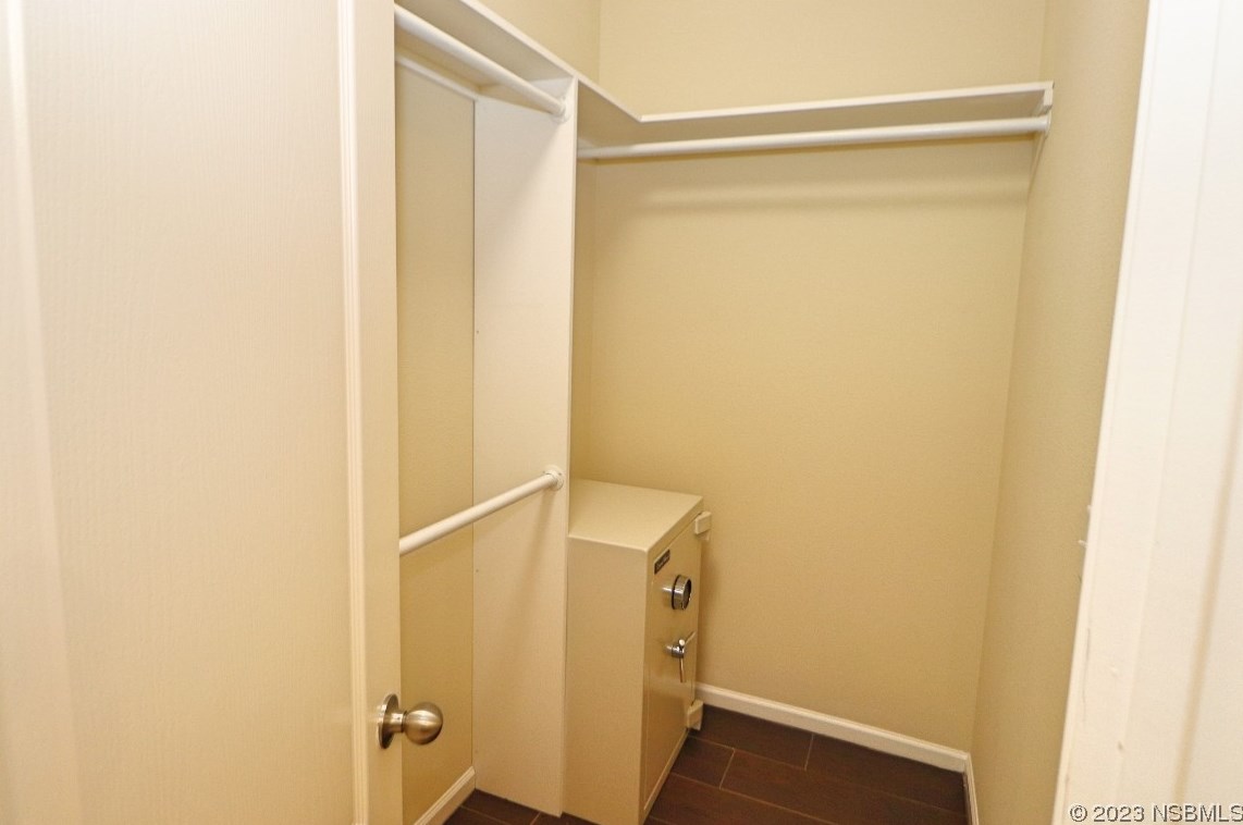 3449 Velona Ave, New Smyrna FL  32168-4675 exterior