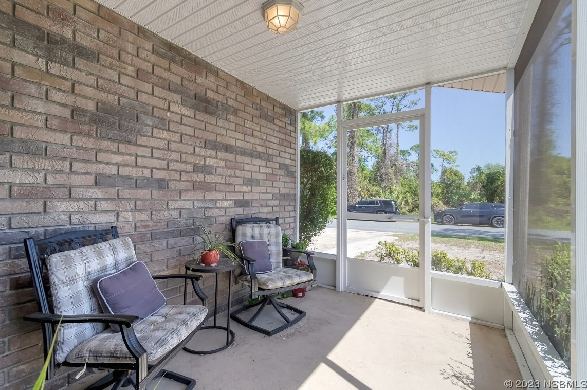 2908 Willow Oak Dr, Edgewater FL  32141-5601 exterior