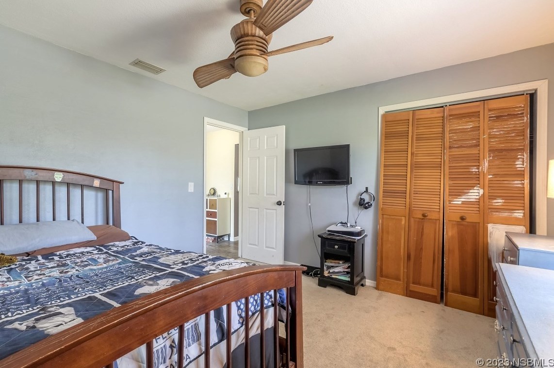 2908 Willow Oak Dr, Edgewater FL  32141-5601 exterior