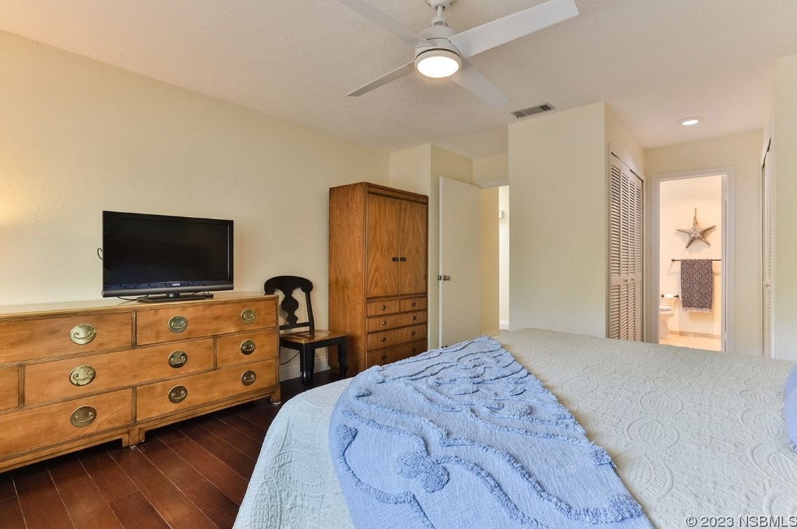 258 Canterbury Cir, New Smyrna FL  32168-7991 exterior
