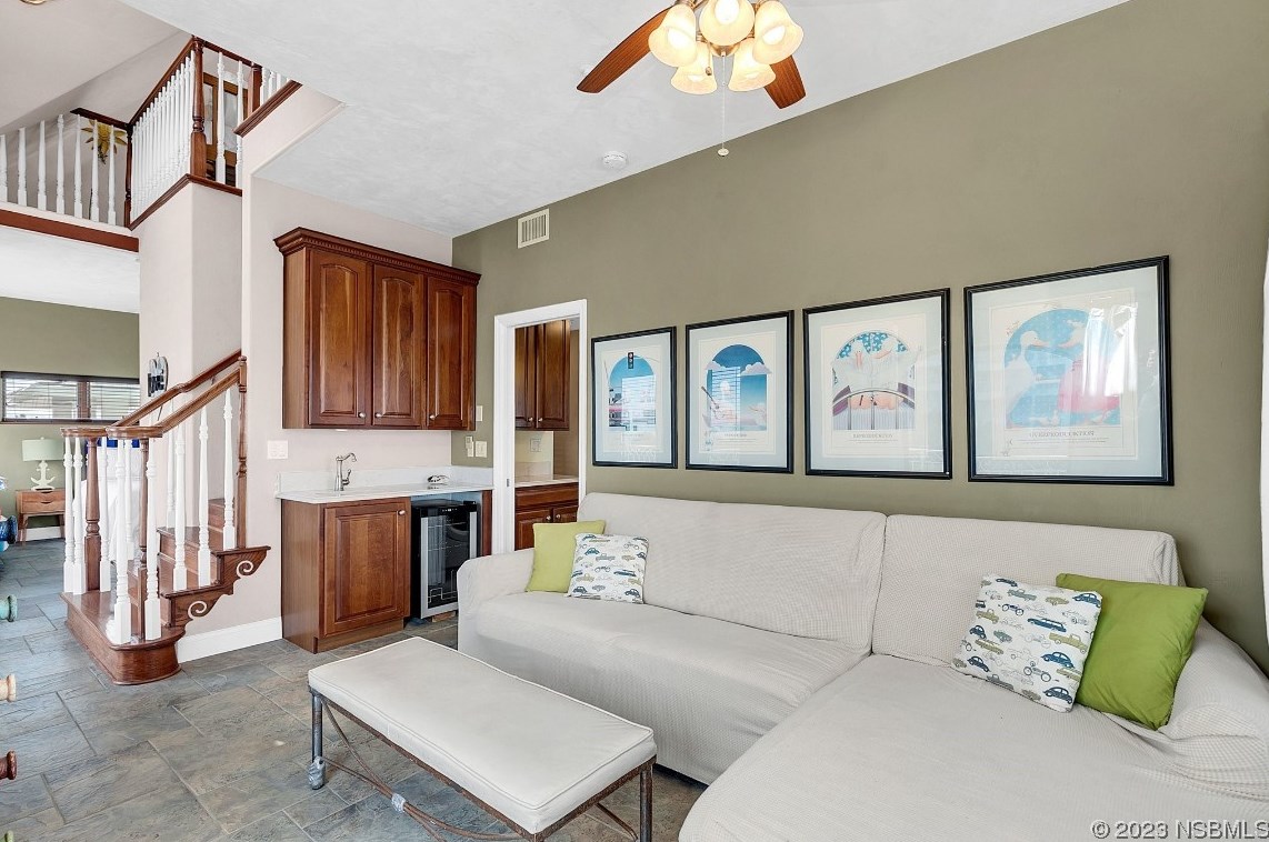 6640 Turtlemound Rd, New Smyrna FL 32169-5020 exterior