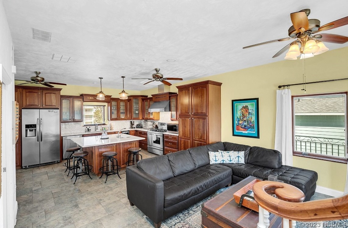 6640 Turtlemound Rd, New Smyrna FL 32169-5020 exterior