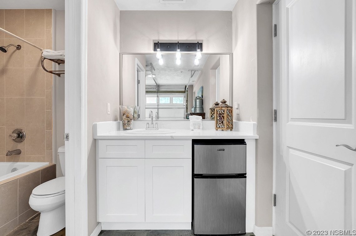 6640 Turtlemound Rd, New Smyrna FL 32169-5020 exterior