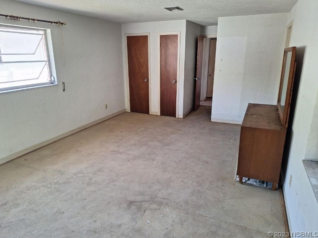 1204 Palmetto St, New Smyrna FL 32168-7608 exterior