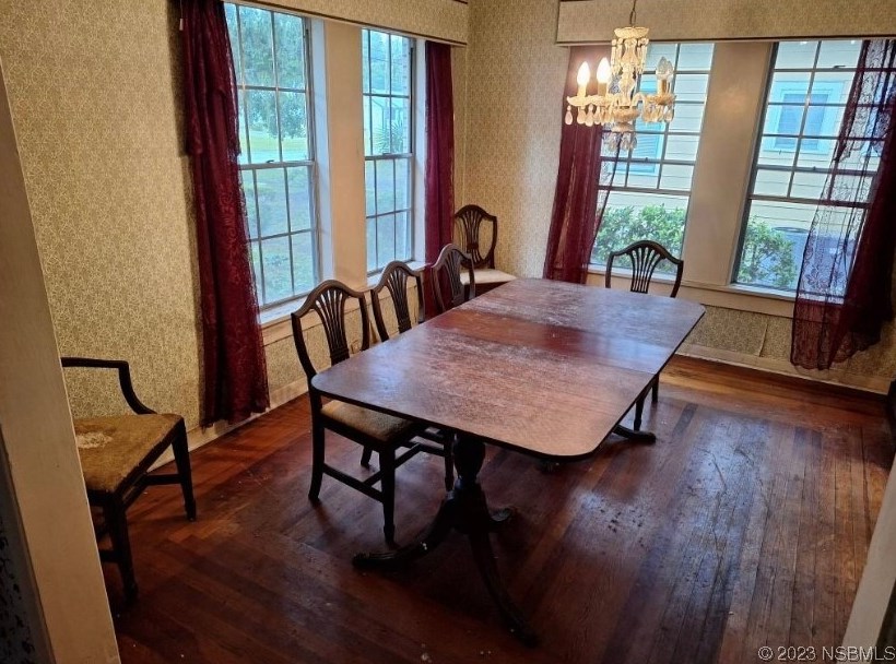 1204 Palmetto St, New Smyrna FL 32168-7608 exterior