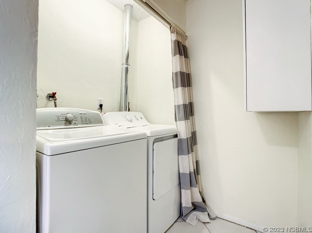 865 Ridgewood Ave, Ormond Beach FL  32174-5646 exterior