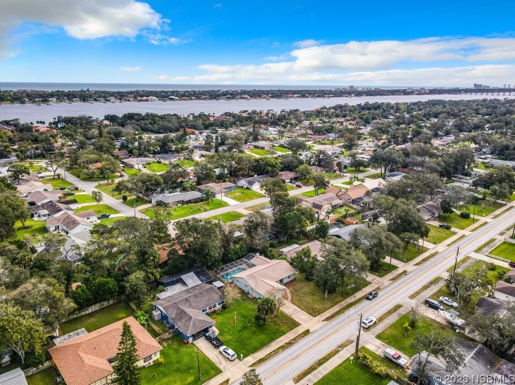 865 Ridgewood Ave, Ormond Beach FL  32174-5646 exterior