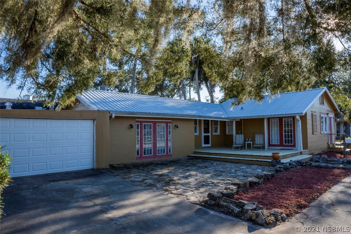 501 Magnolia St, New Smyrna Beach, FL 32168 MLS NS1062340 Coldwell