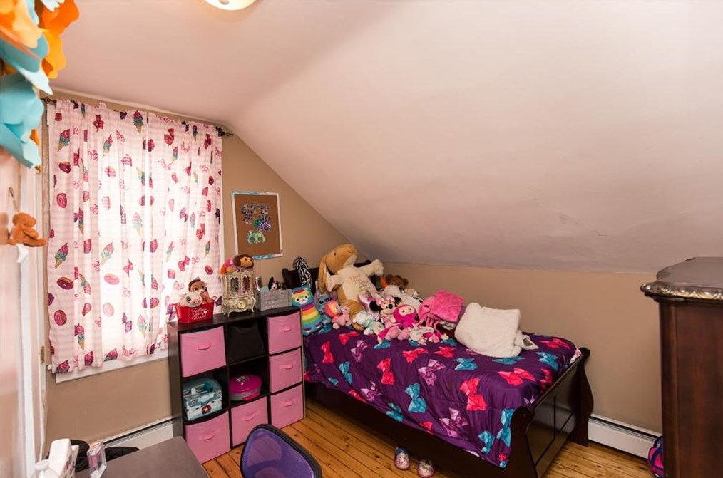 43 East St, West Warwick RI  02893-5938 exterior