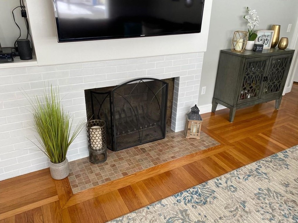 295 Lawnacre Dr, Cranston RI 02920-5928 exterior