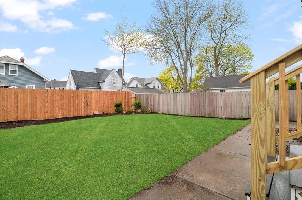 55 Friendly Rd, Cranston RI  02910-1217 exterior