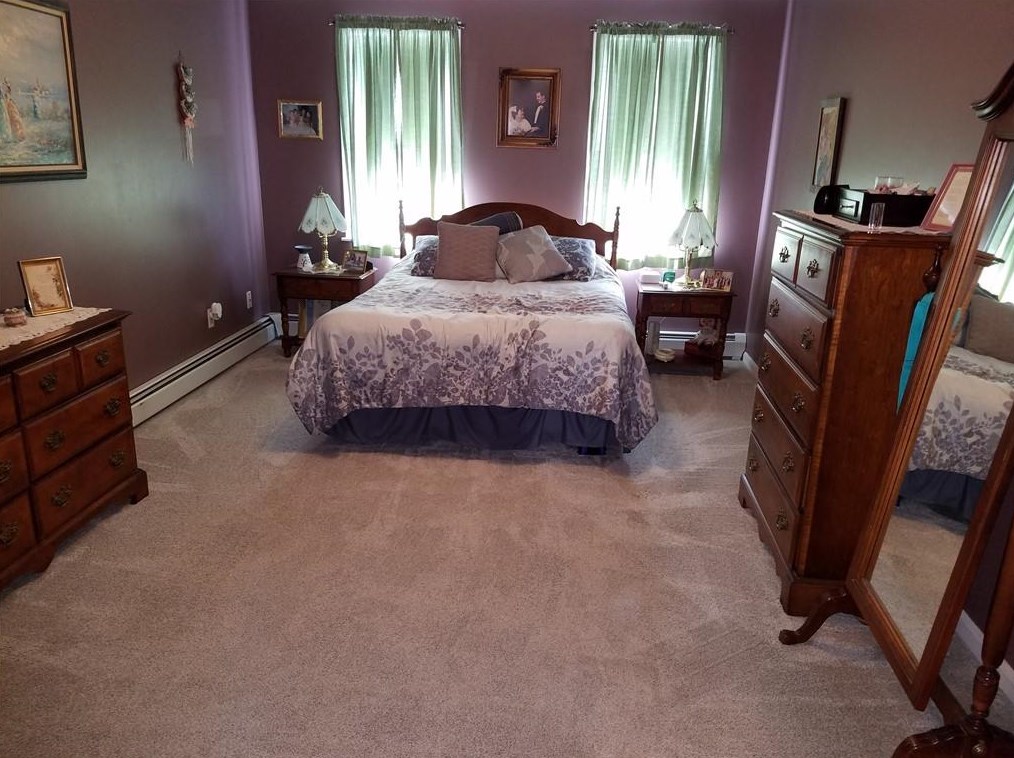 79 Vincent Way, Cranston RI  02921-2580 exterior